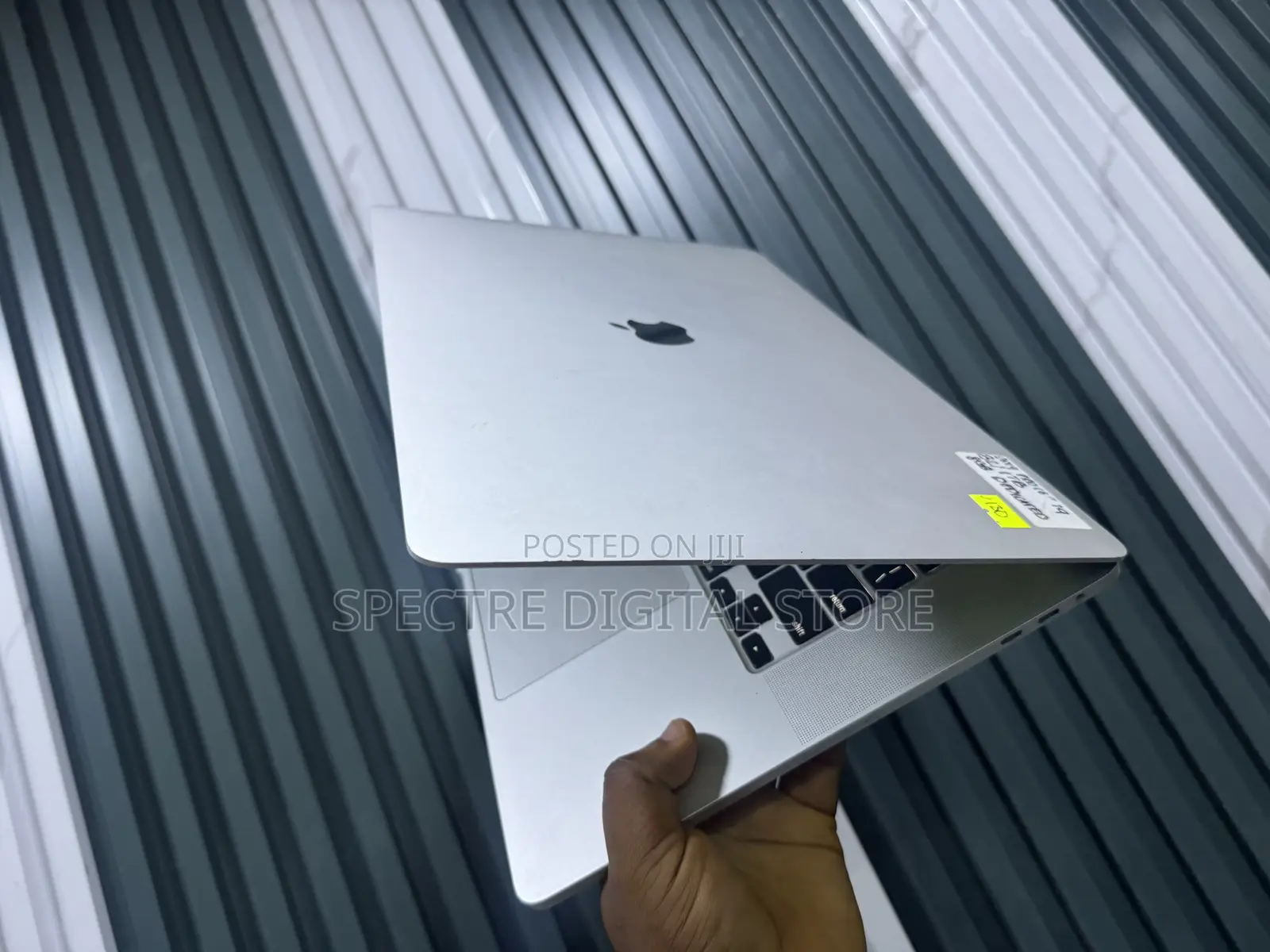 Laptop Apple MacBook Pro 2019 16GB Intel Core i9 SSD 1T