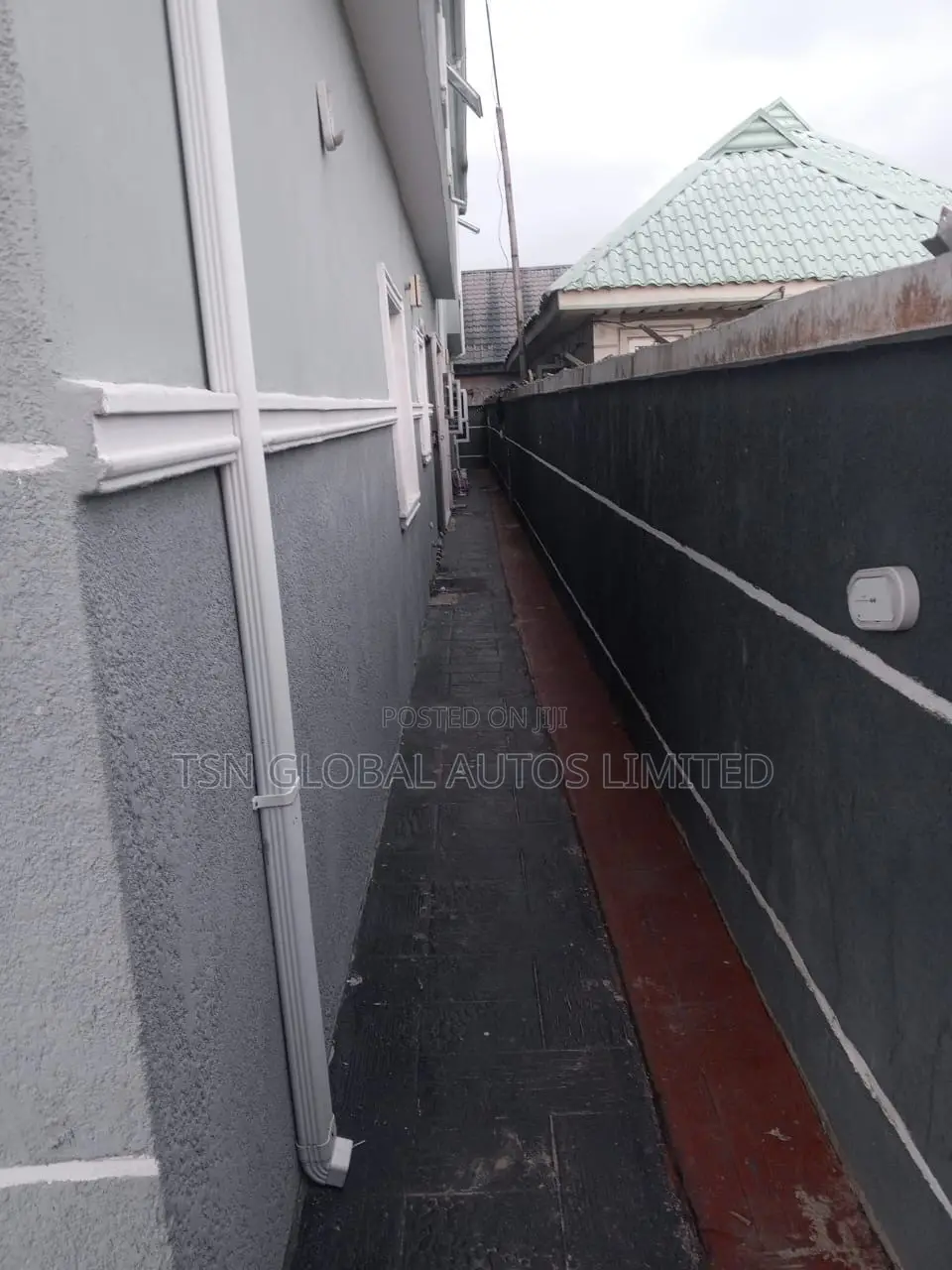 1bdrm Room & Parlour in Awoyaya for rent
