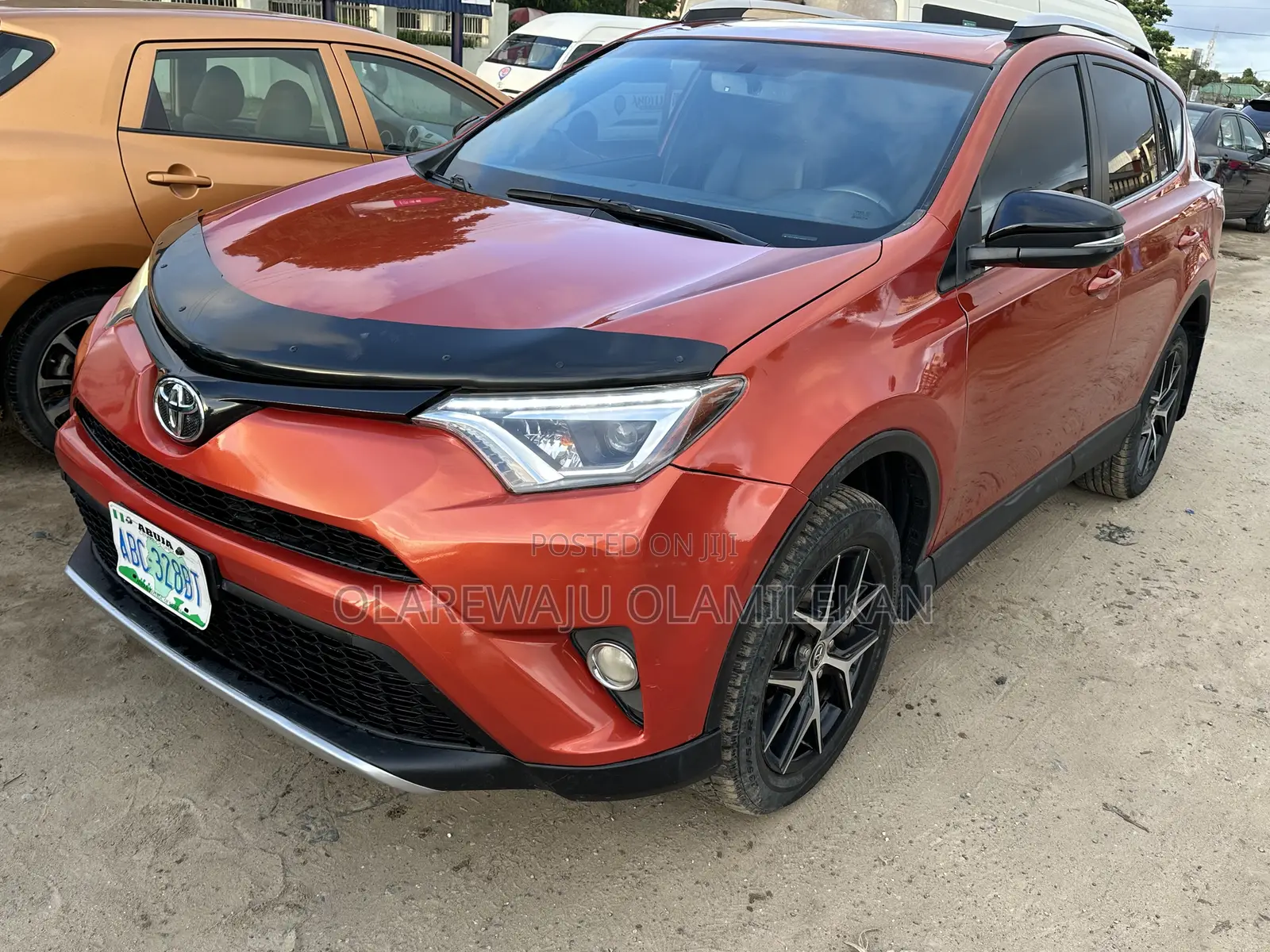 Toyota RAV4 2016 Orange