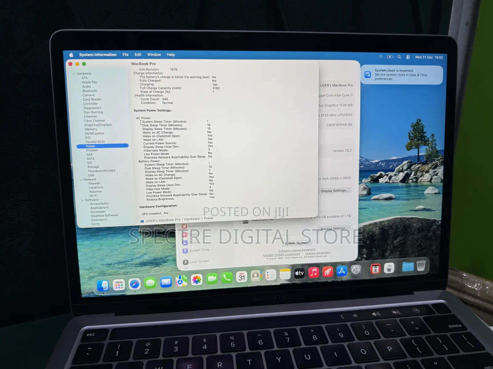Laptop Apple MacBook Pro 2022 M2 8GB Apple M2 SSD 256GB