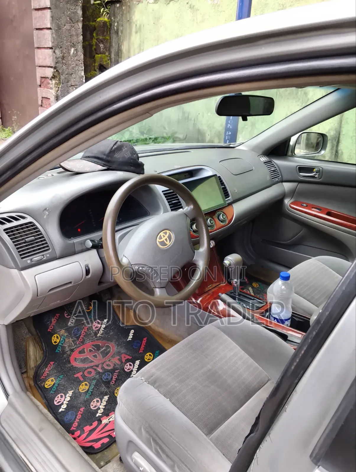 Toyota Camry 2005 Gray