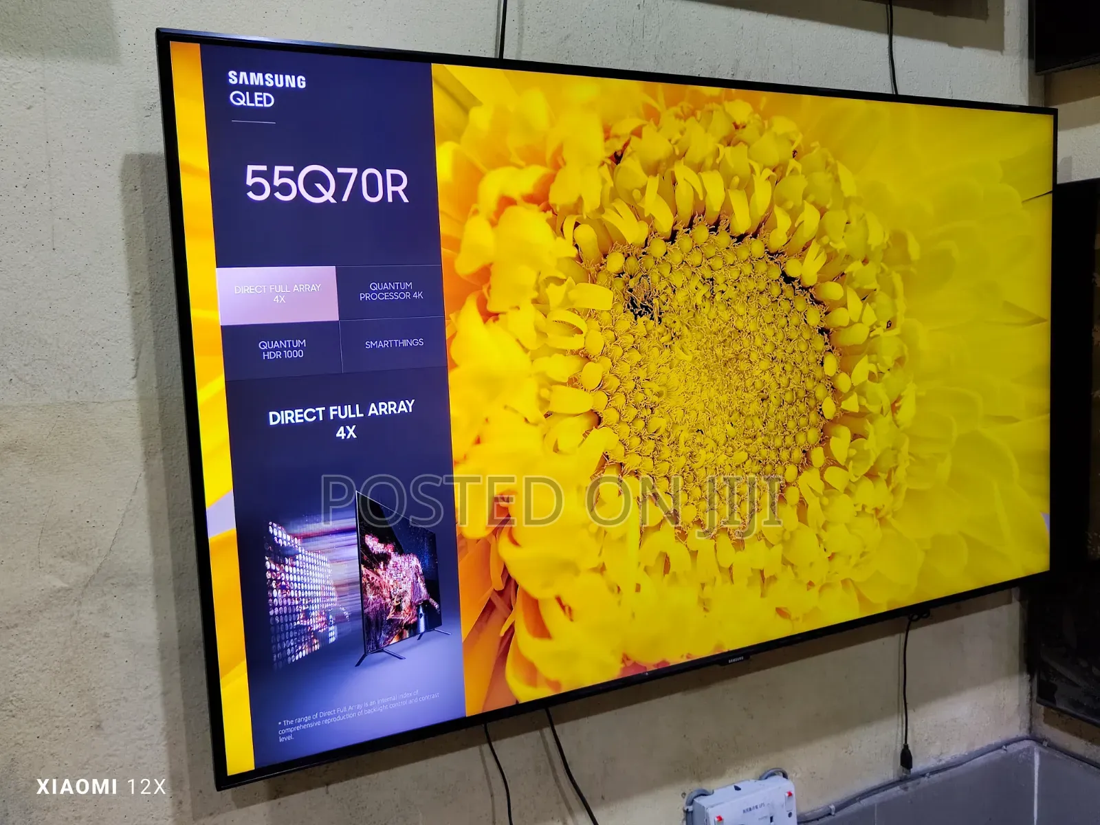 Almost New Samsung 55" Qled Q70R Bezel-Less Screen 120Hz Gaming TV