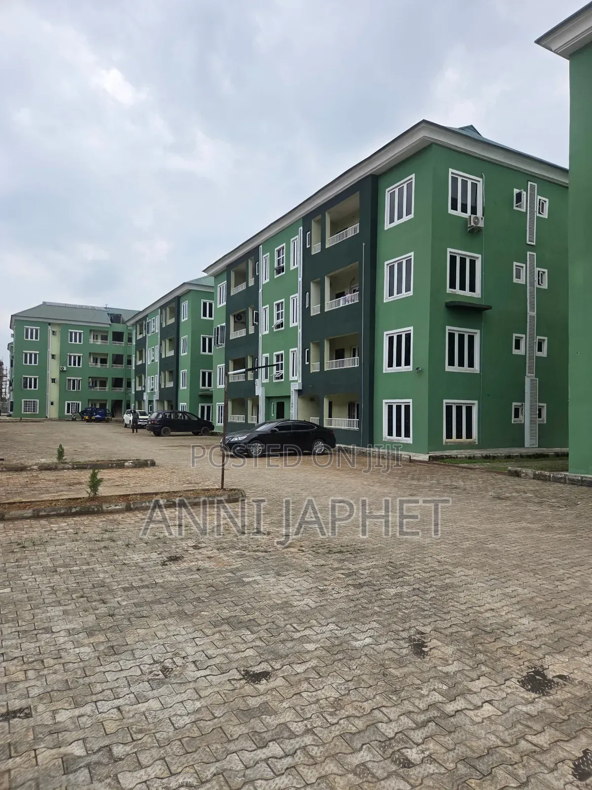 3bdrm Apartment in Ipaya, Egbeda for sale