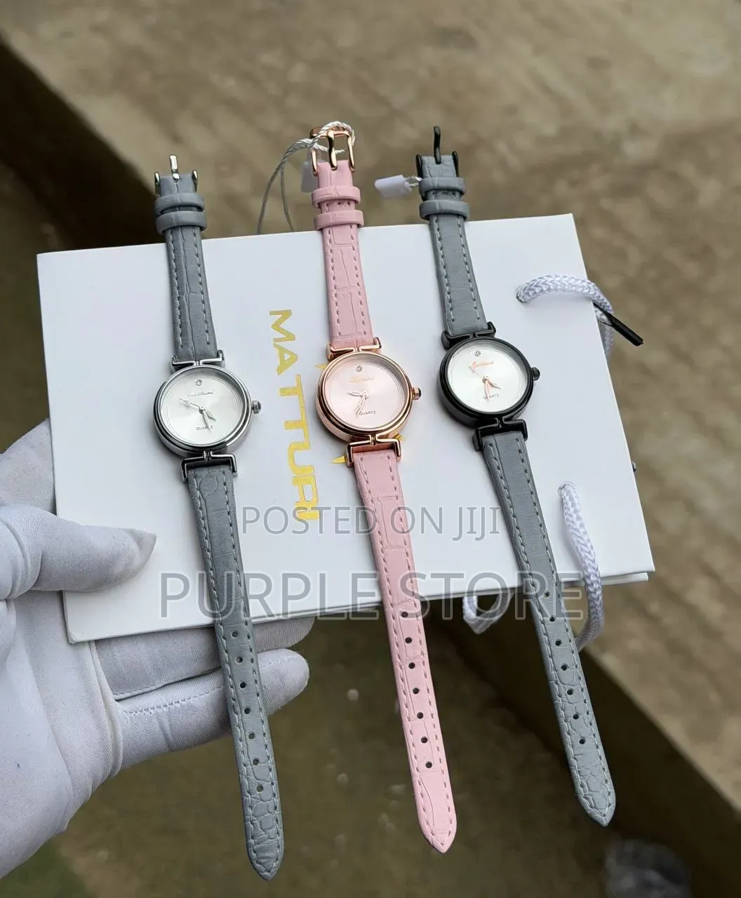 Matturi Ladies Leather Wristwatches