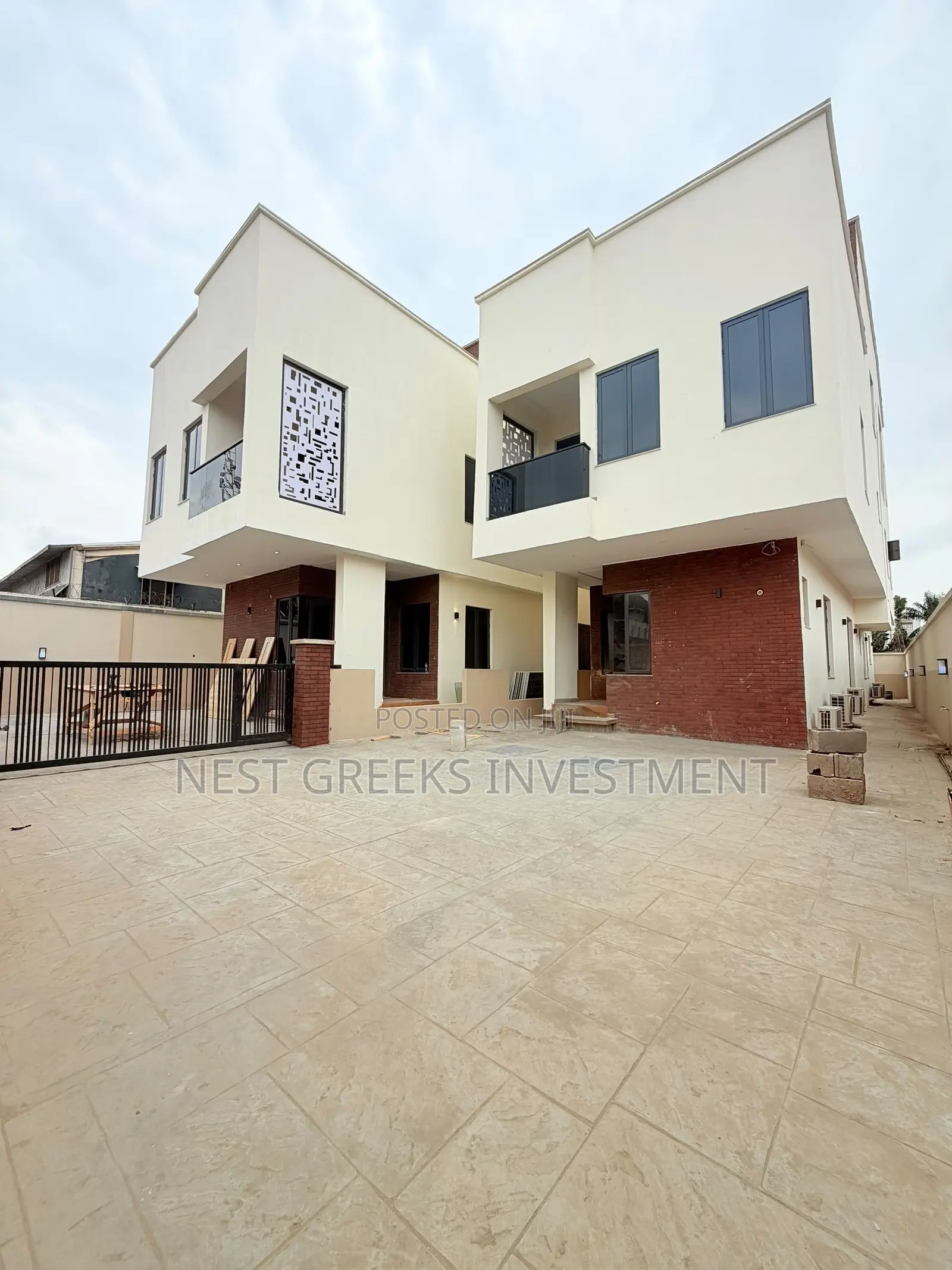 5bdrm Duplex in Ikeja GRA for rent