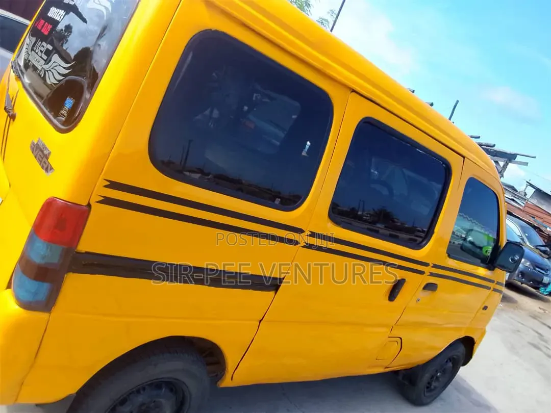 Suzuki CARRY TRUCK 2014 Yellow