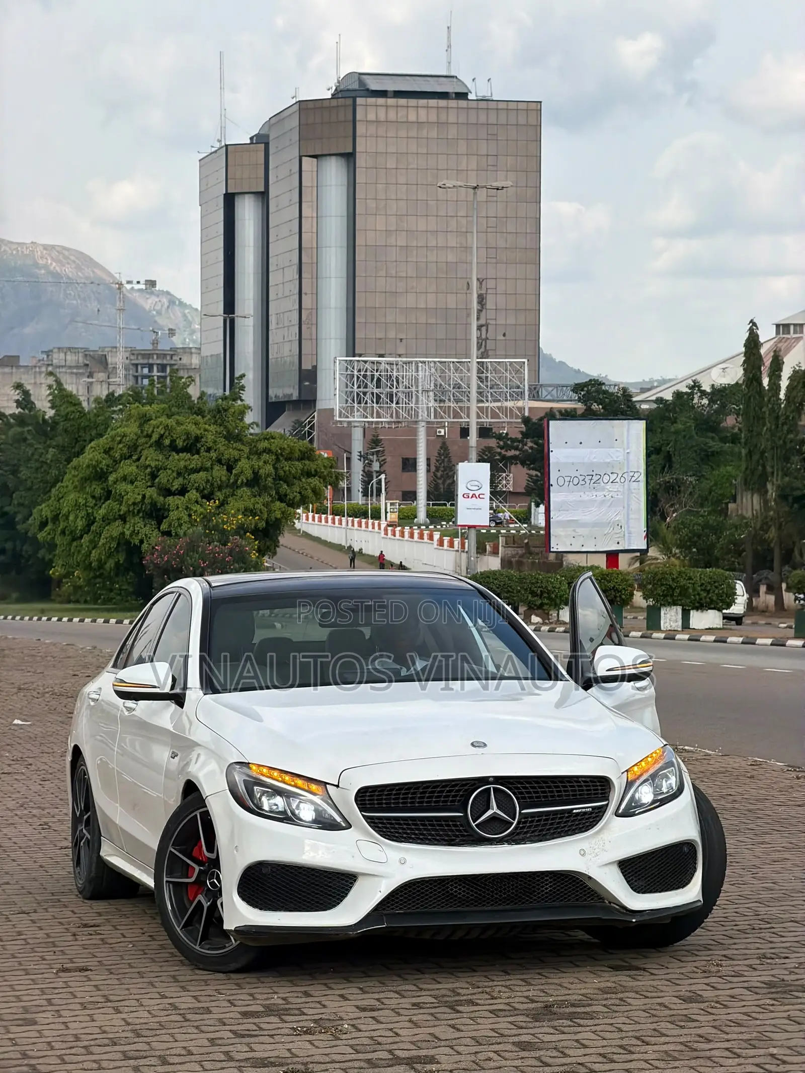 Mercedes-Benz C63 2014 White