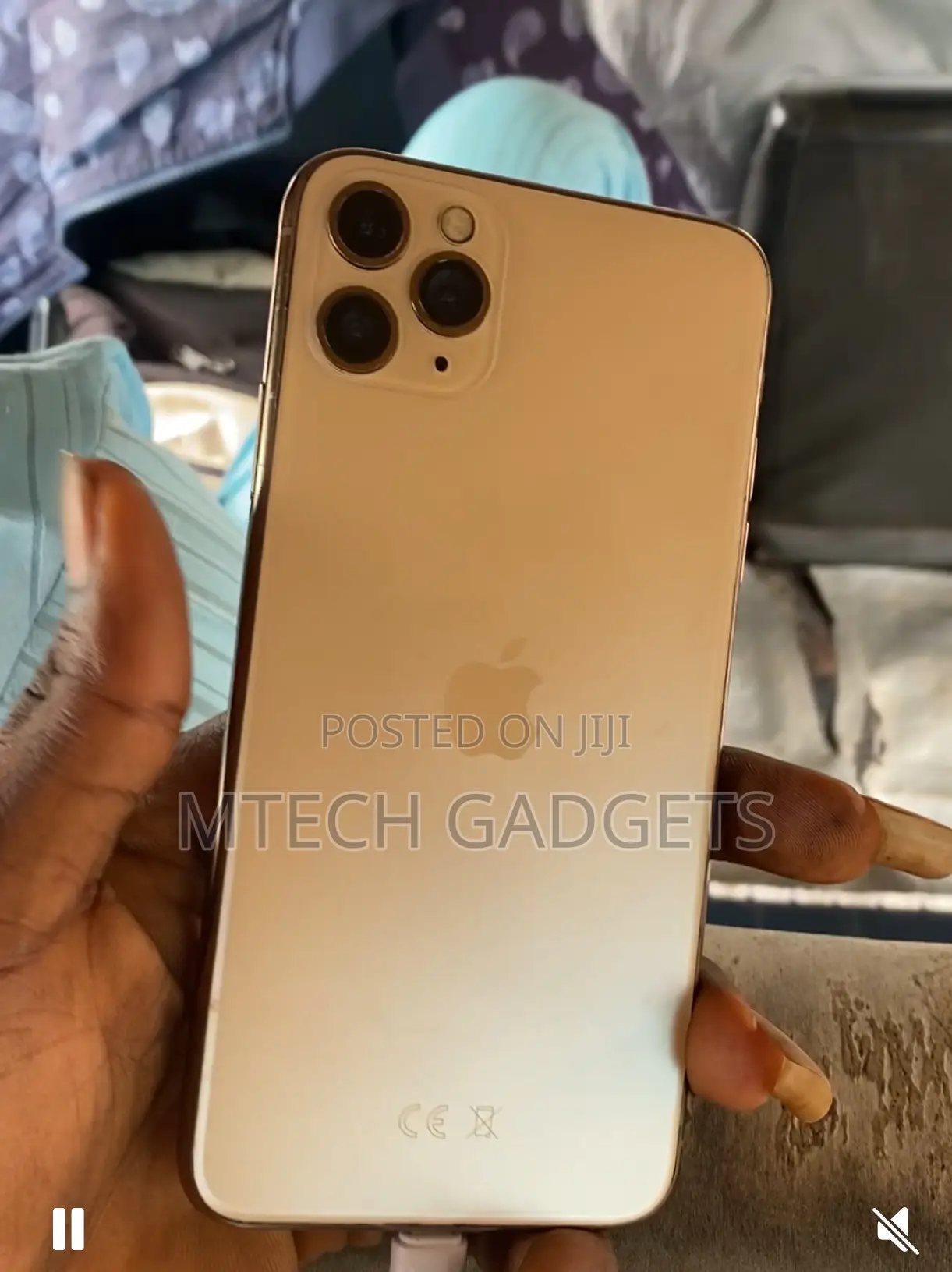 Apple iPhone 11 Pro Max 64 GB Gold