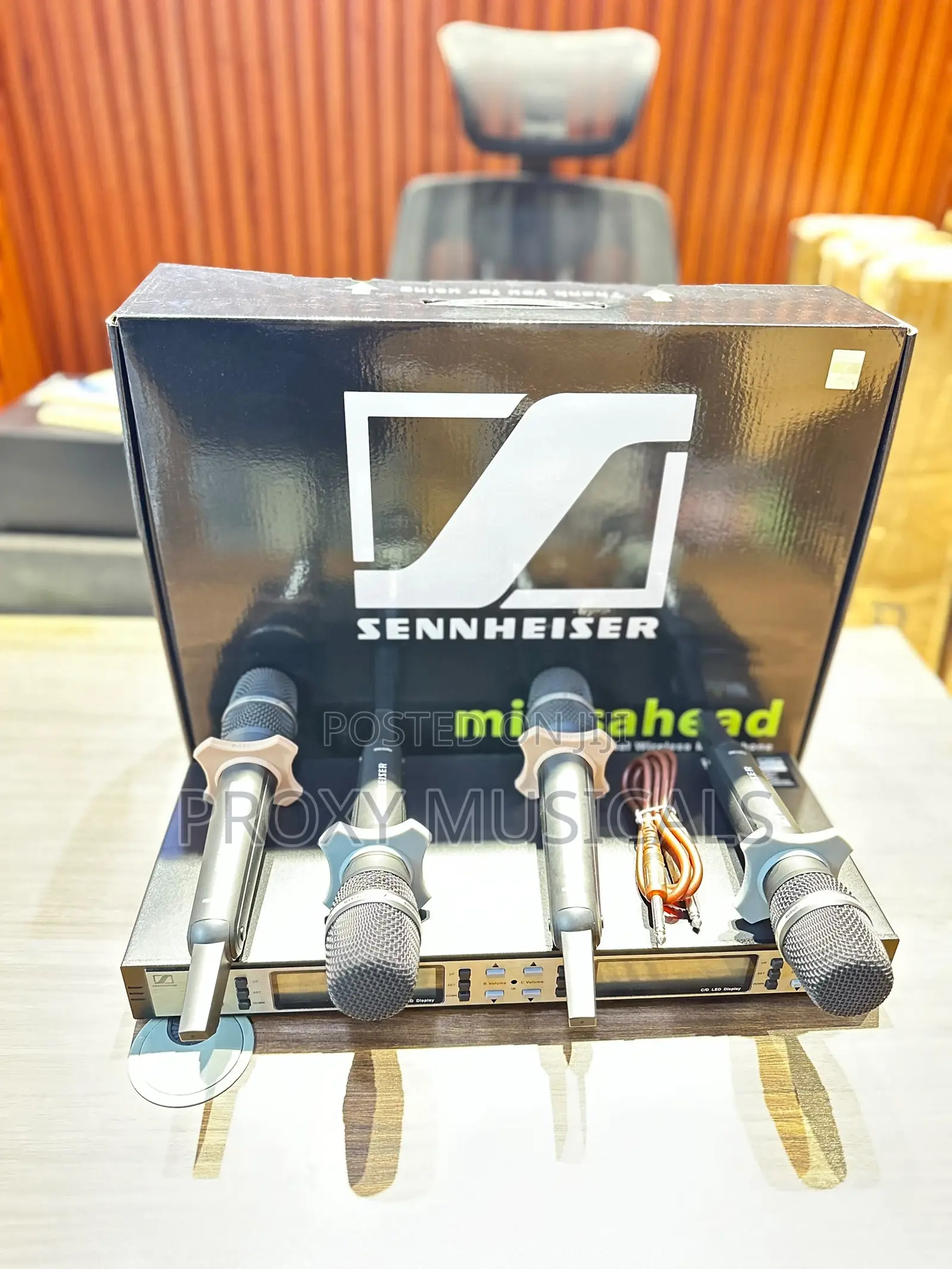 Sennheiser Skm9000 4-in-1 Professional Quad Wireless Microphone System