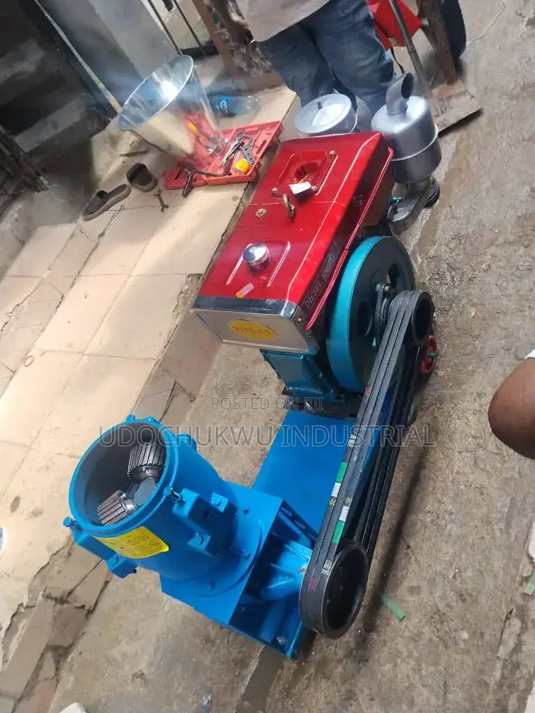 500kg Industrial Pelleting Machine With Engine