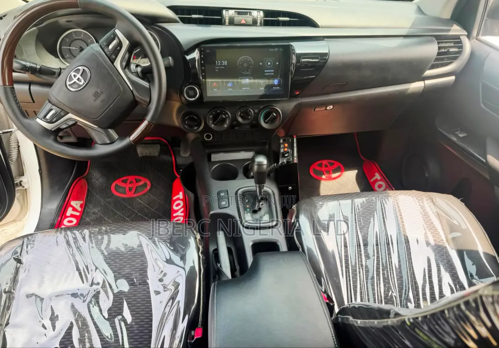 Toyota Hilux 2020 White
