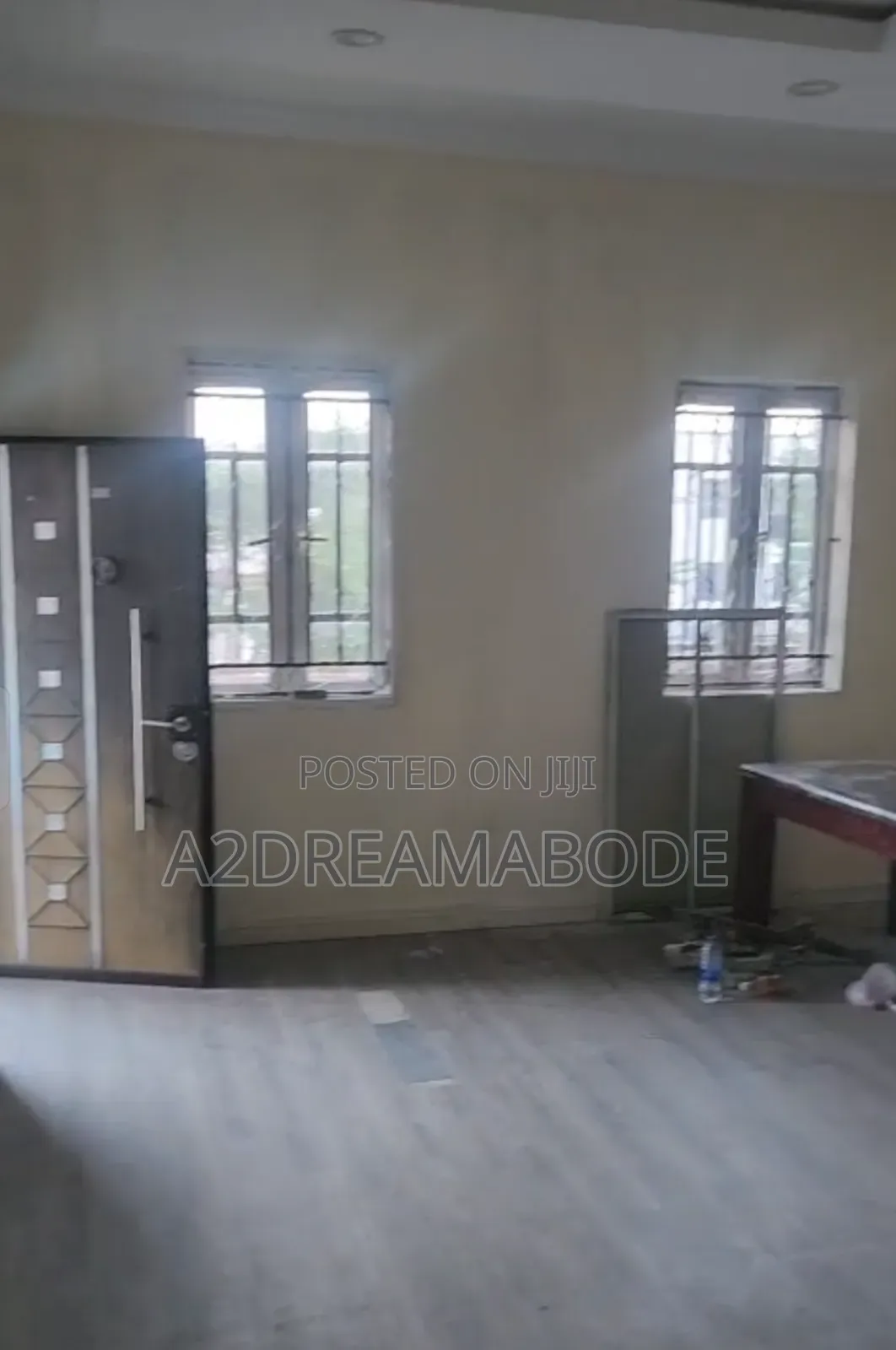 3bdrm Apartment in Omole Phase 2 for rent