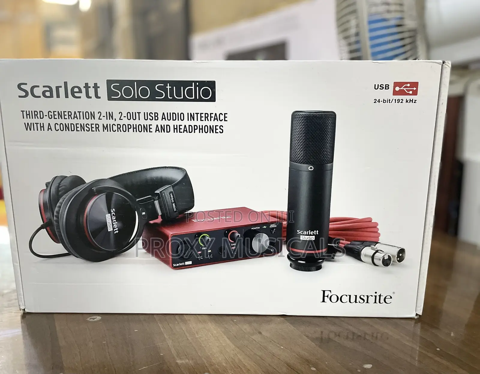 Focusrite Scarlett Solo Studio 3rd Generation Recording Bundle