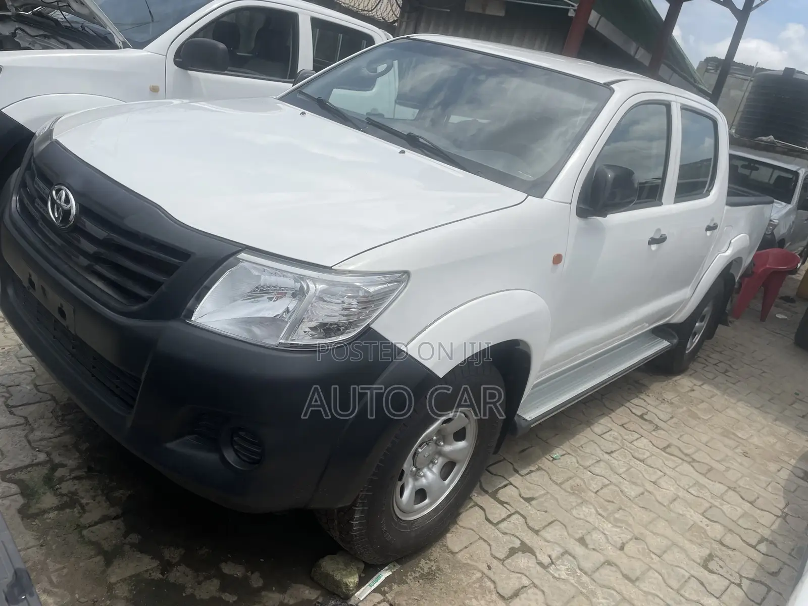 Toyota Hilux 2010 White