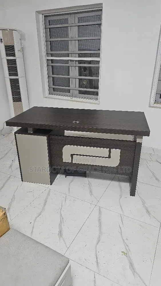 Adorable Office Desk