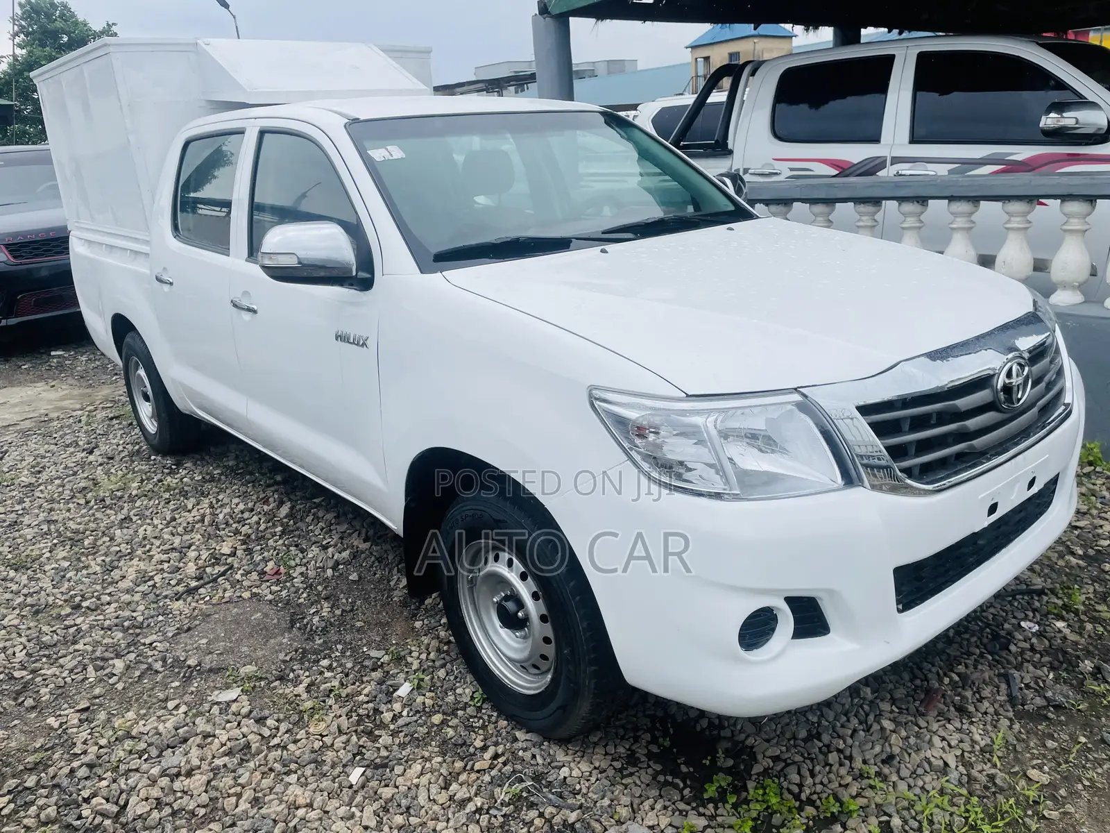 Toyota Hilux 2013 White