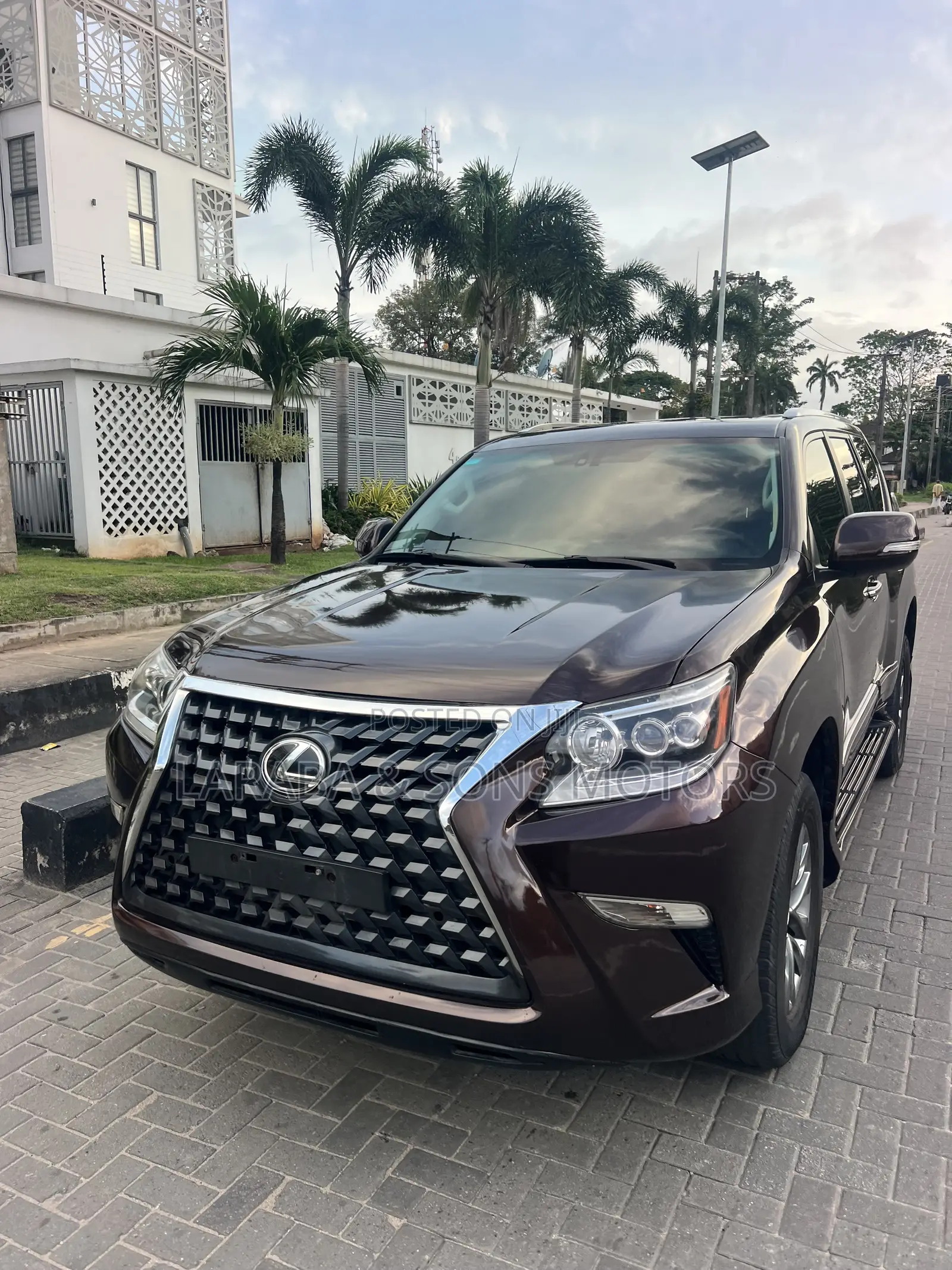 Lexus GX 460 Luxury 2015 Brown