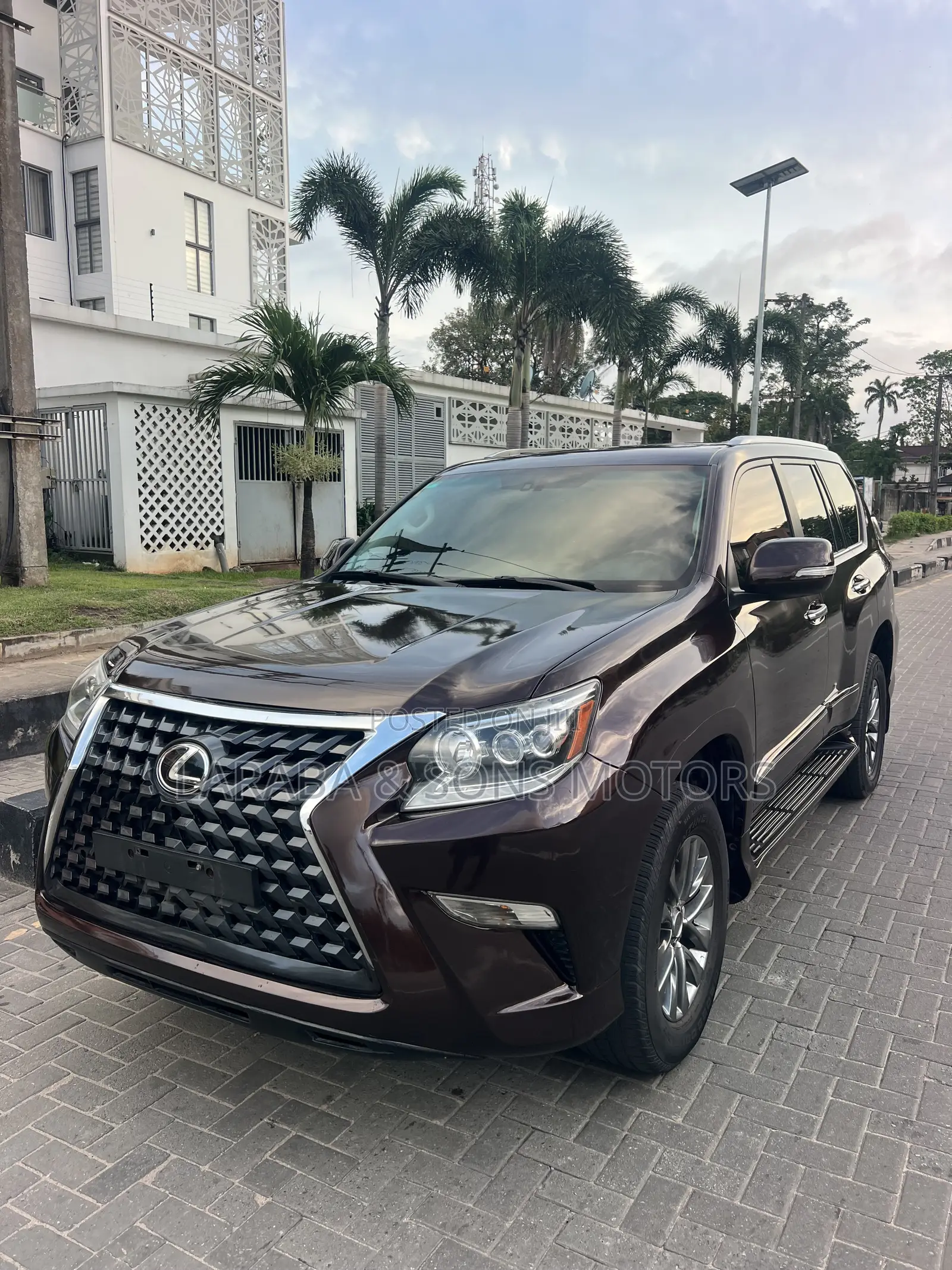 Lexus GX 460 Luxury 2015 Brown