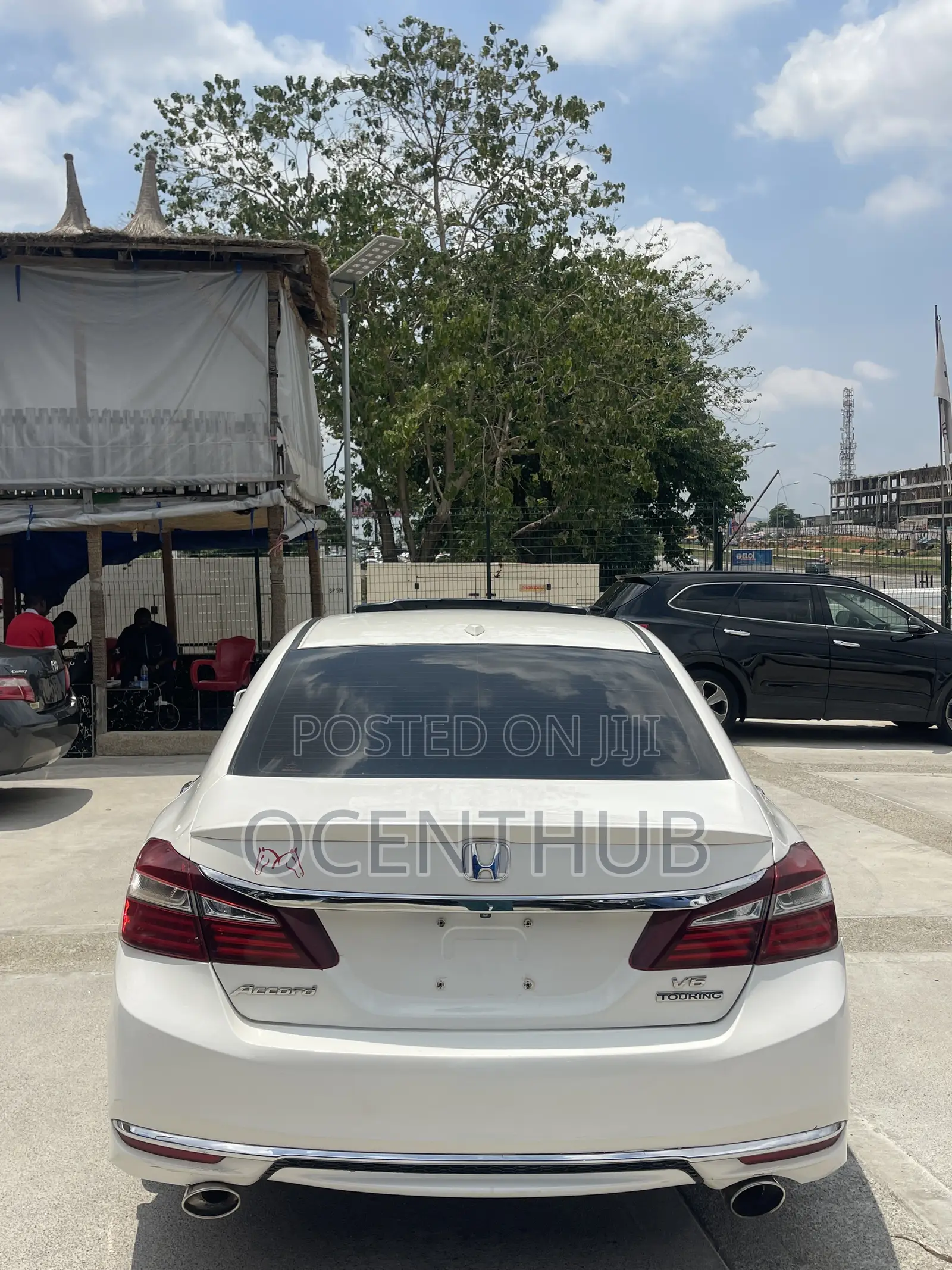 Honda Accord Touring V-6 4dr Sedan (3.5L 6cyl 6A) 2014 White