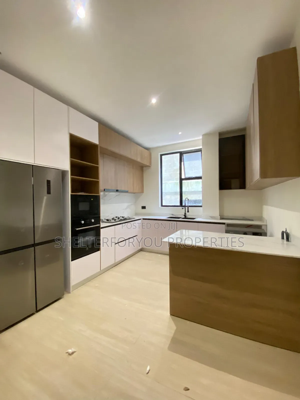 3bdrm Apartment in Ikate for sale