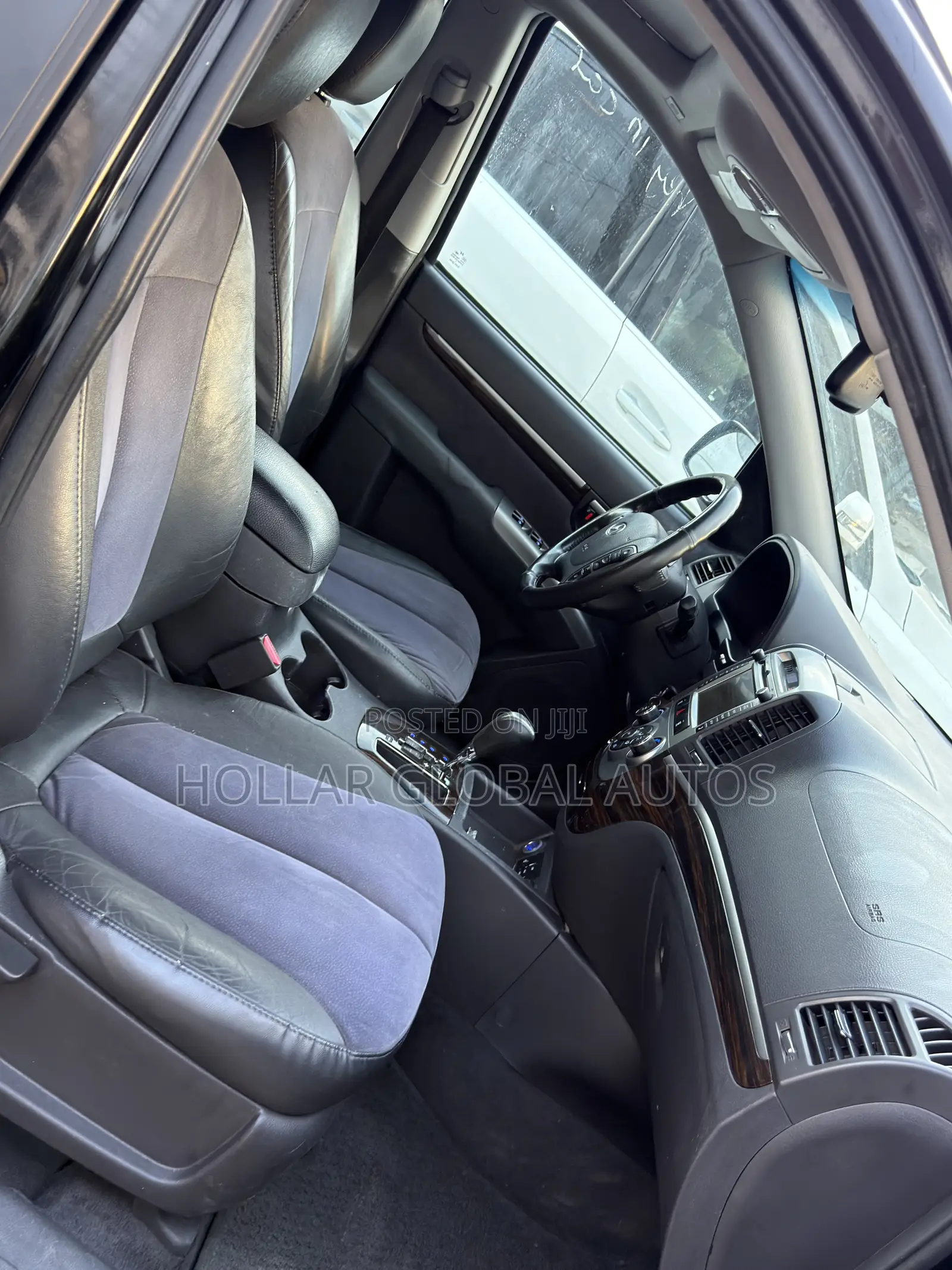 Hyundai Santa Fe 2011 Black