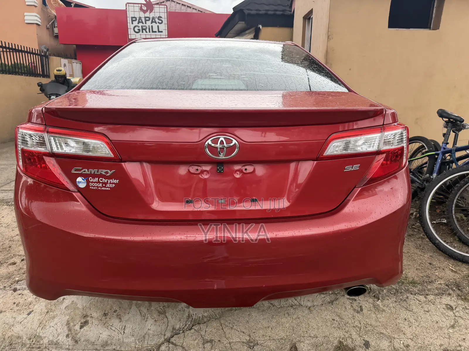 Toyota Camry SE 4dr Sedan (2.5L 4cyl 6A) 2012 Red