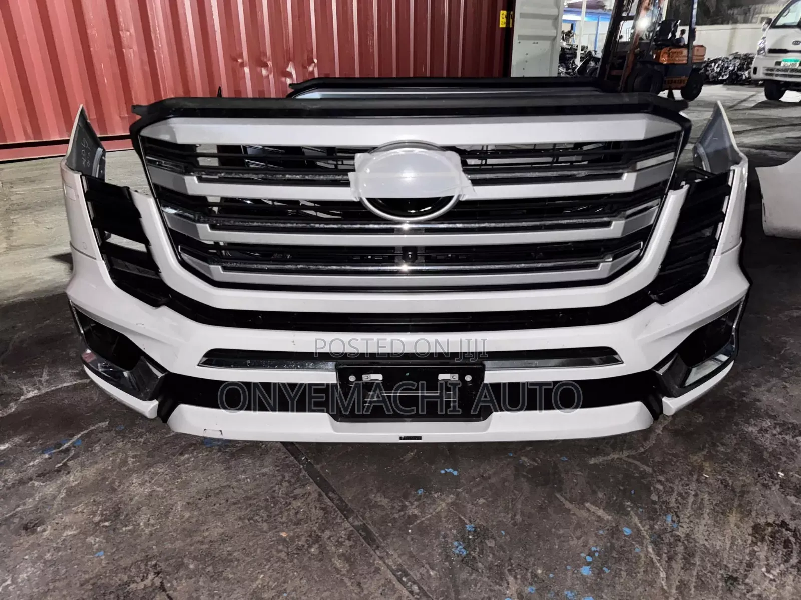 Complete Front Bumper Toyota Land Cruiser Lc300