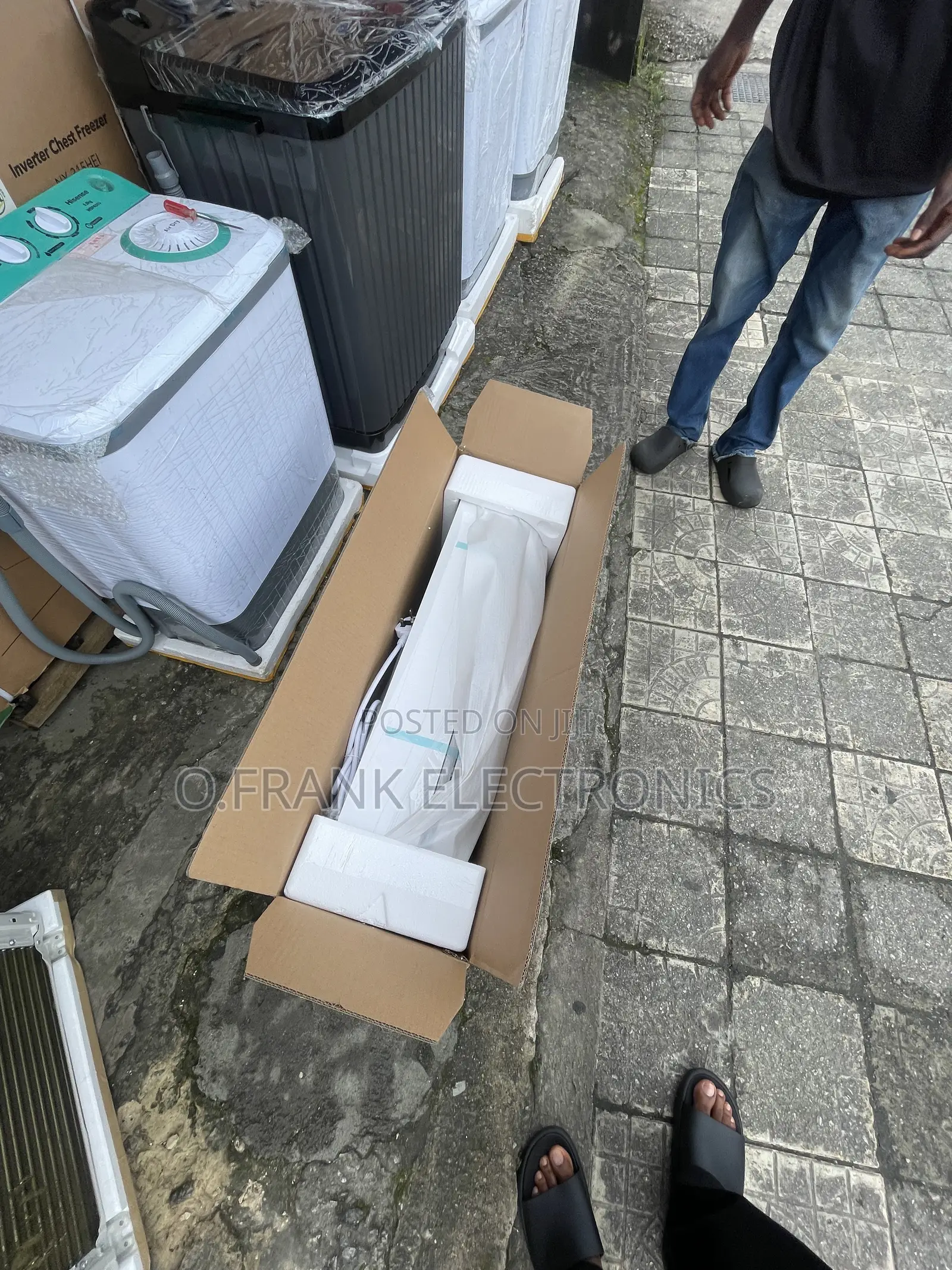 Maxi Inverter AC