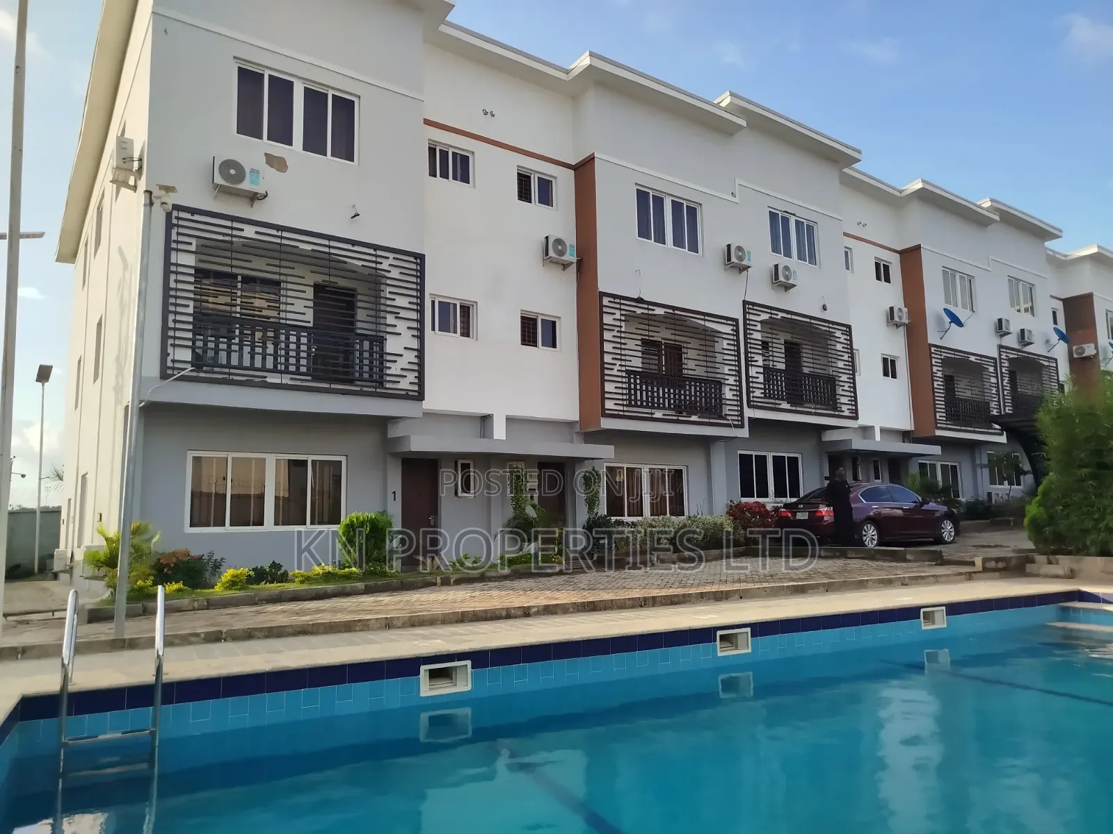 4bdrm Duplex in Durumi for rent