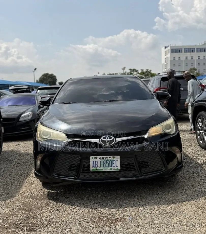 Toyota Camry 2015 Black