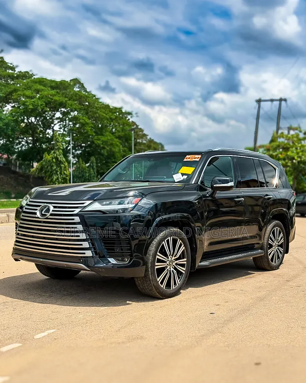Lexus LX 600 2024 Black