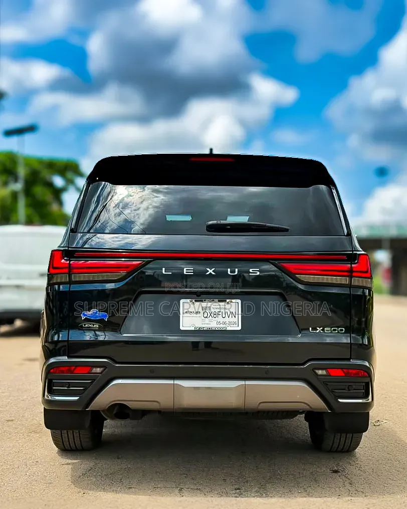 Lexus LX 600 2024 Black