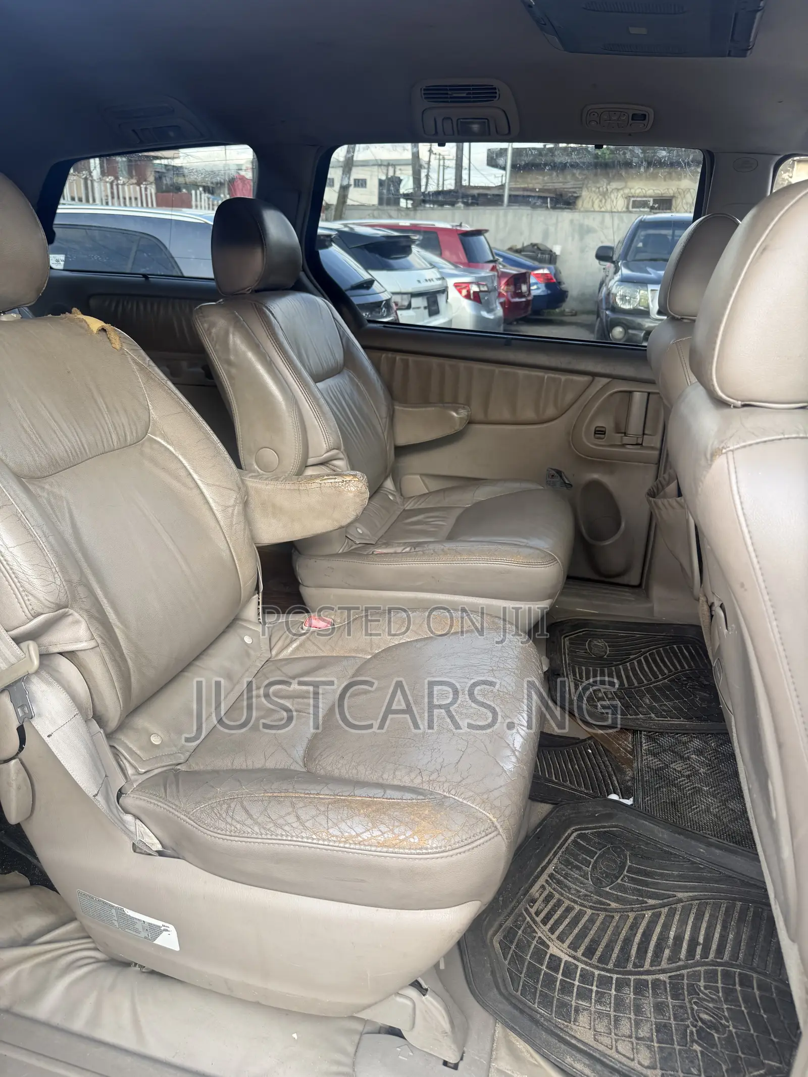 Toyota Sienna XLE AWD 2006 Gold
