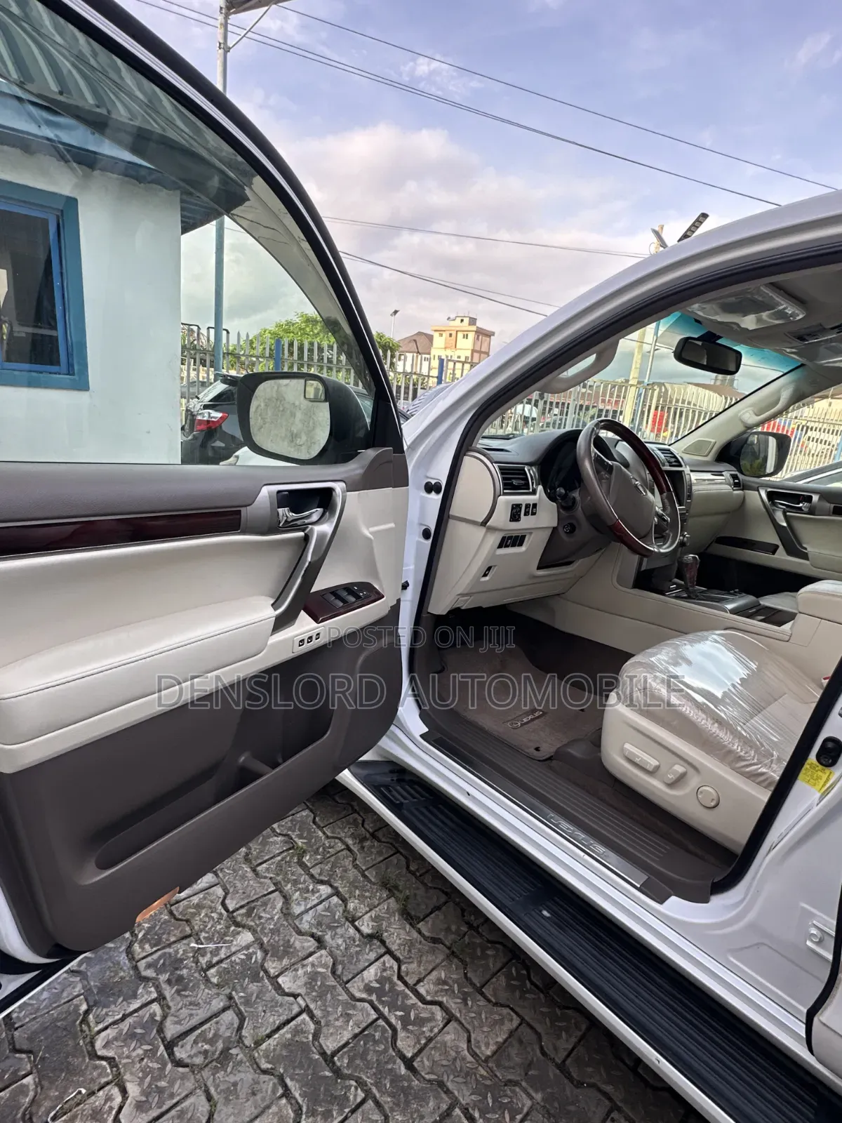 Lexus GX 460 2012 White