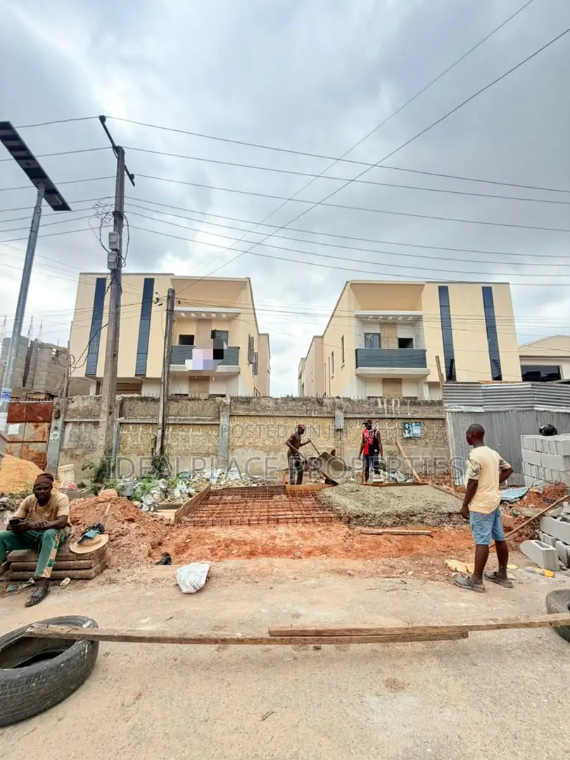 5bdrm Duplex in Omole Phase 1 for sale