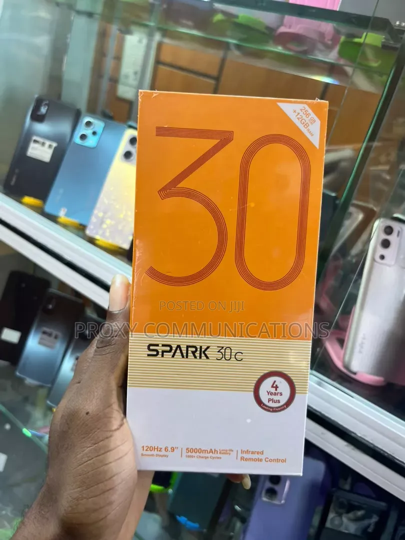 New Tecno Spark 30C 128 GB White