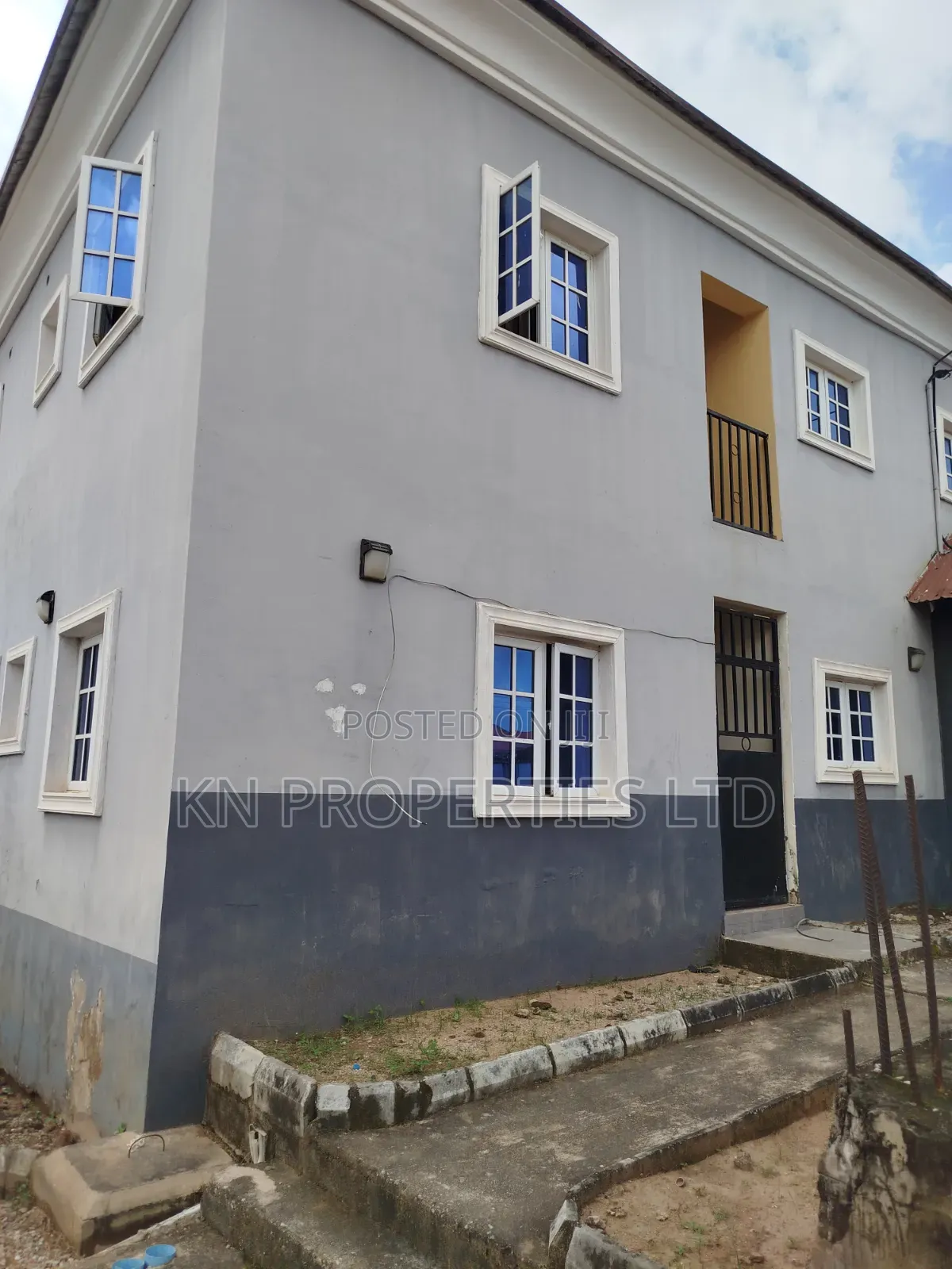 2bdrm Block of Flats in Estate, Sabon Lugbe for rent
