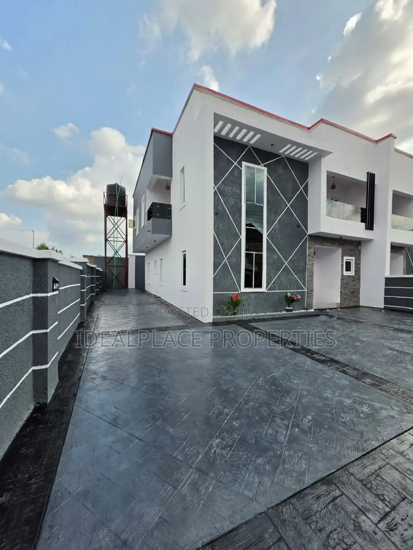 3bdrm Duplex in Ibadan North West for sale