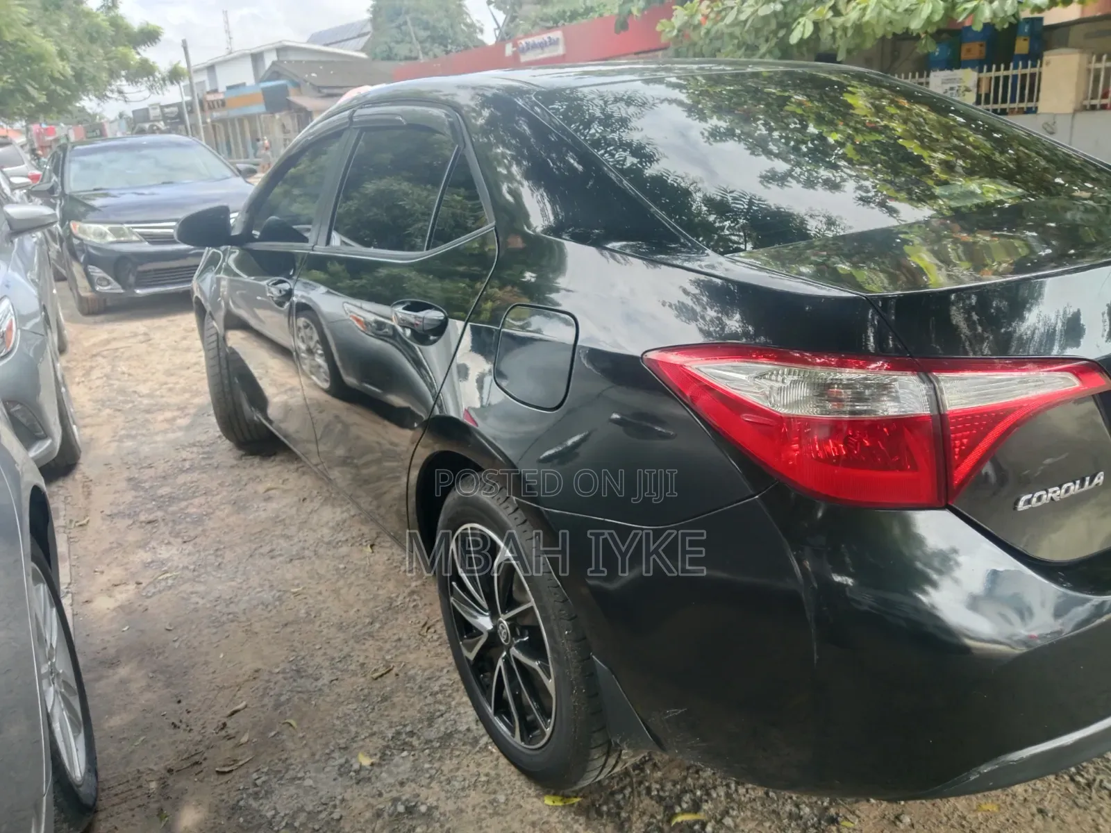 Toyota Corolla LE 4dr Sedan (1.8L 4cyl CVT) 2016 Black