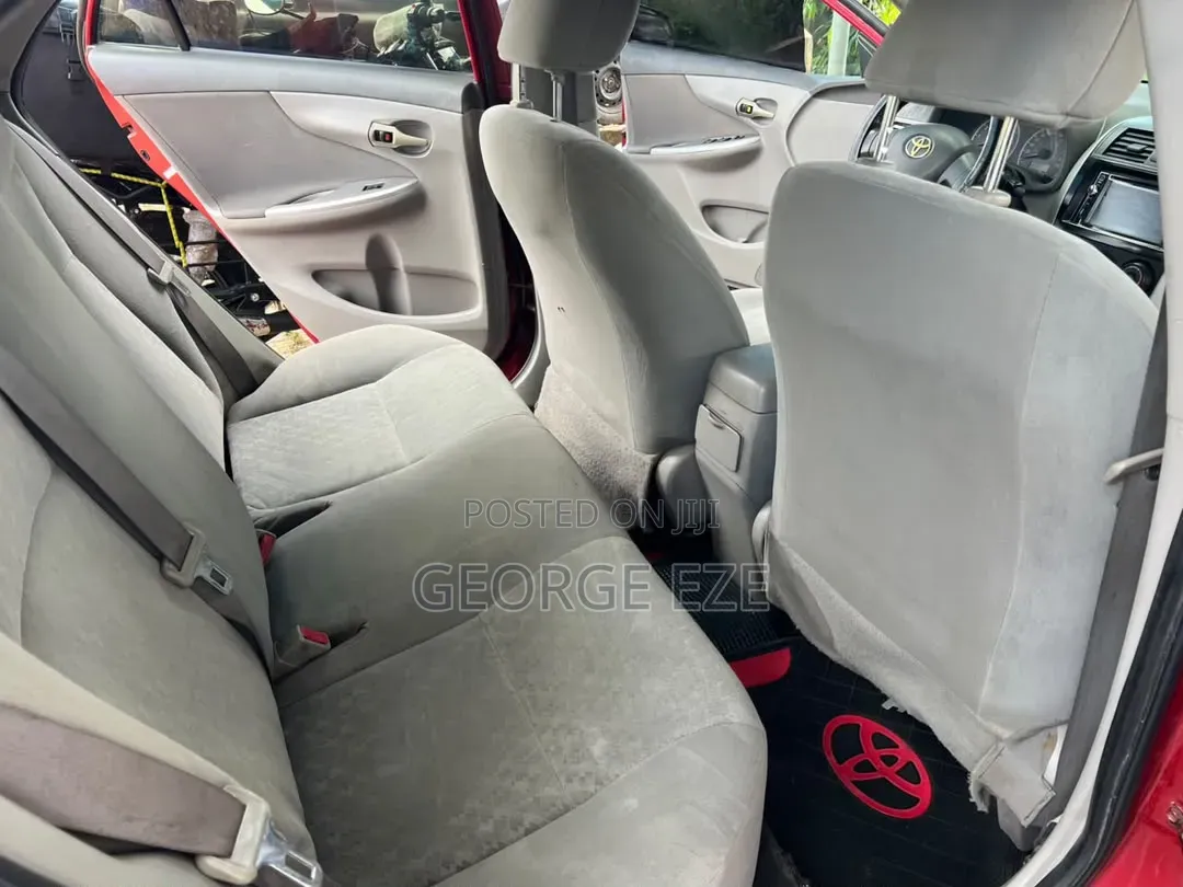 Toyota Corolla 2010 Red