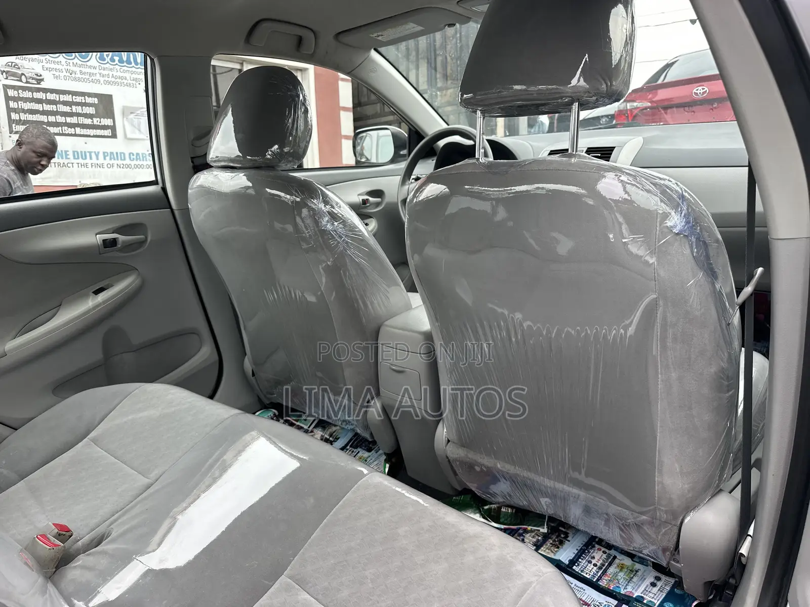 Toyota Corolla 2010 Silver