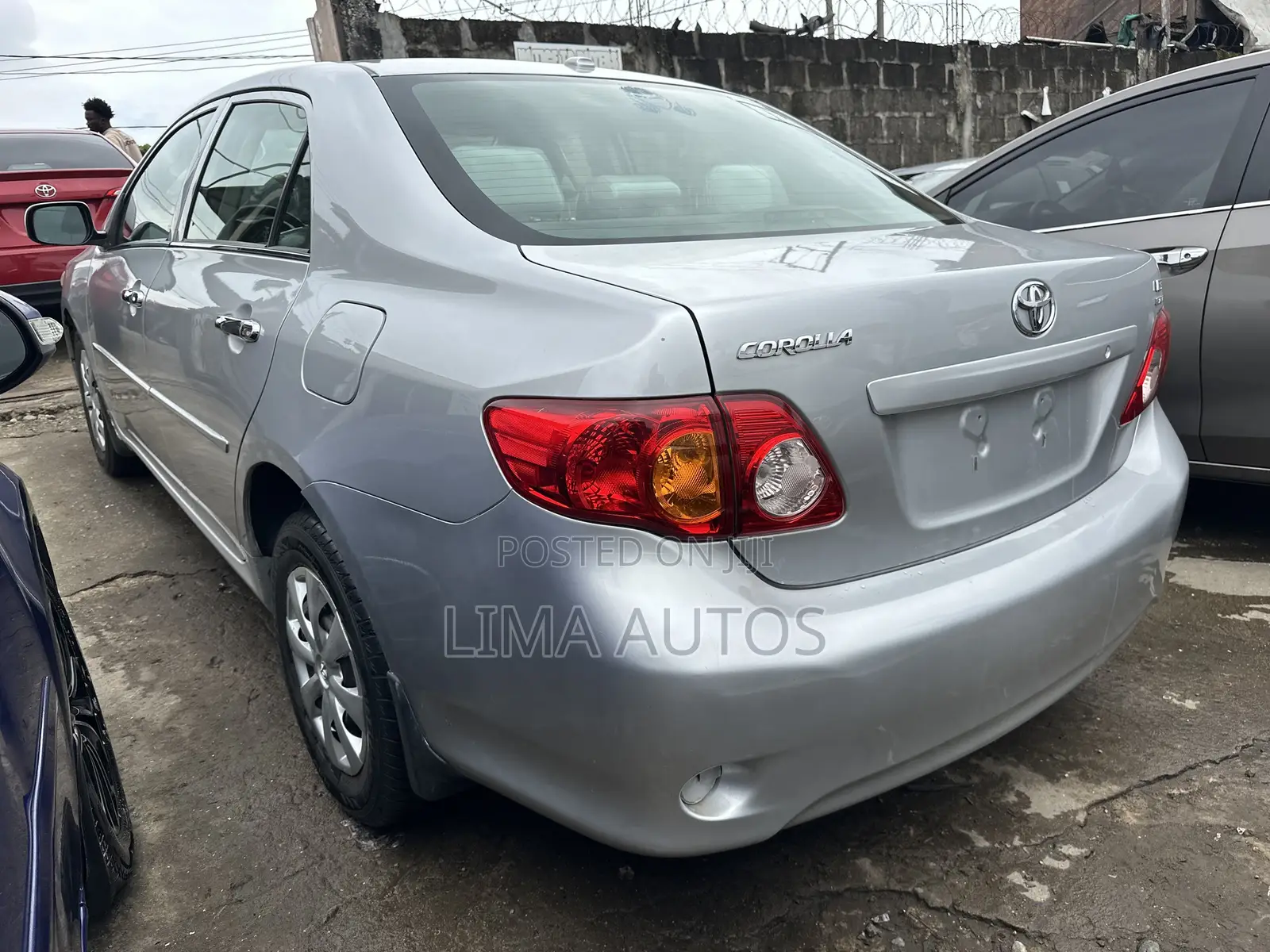 Toyota Corolla 2010 Silver