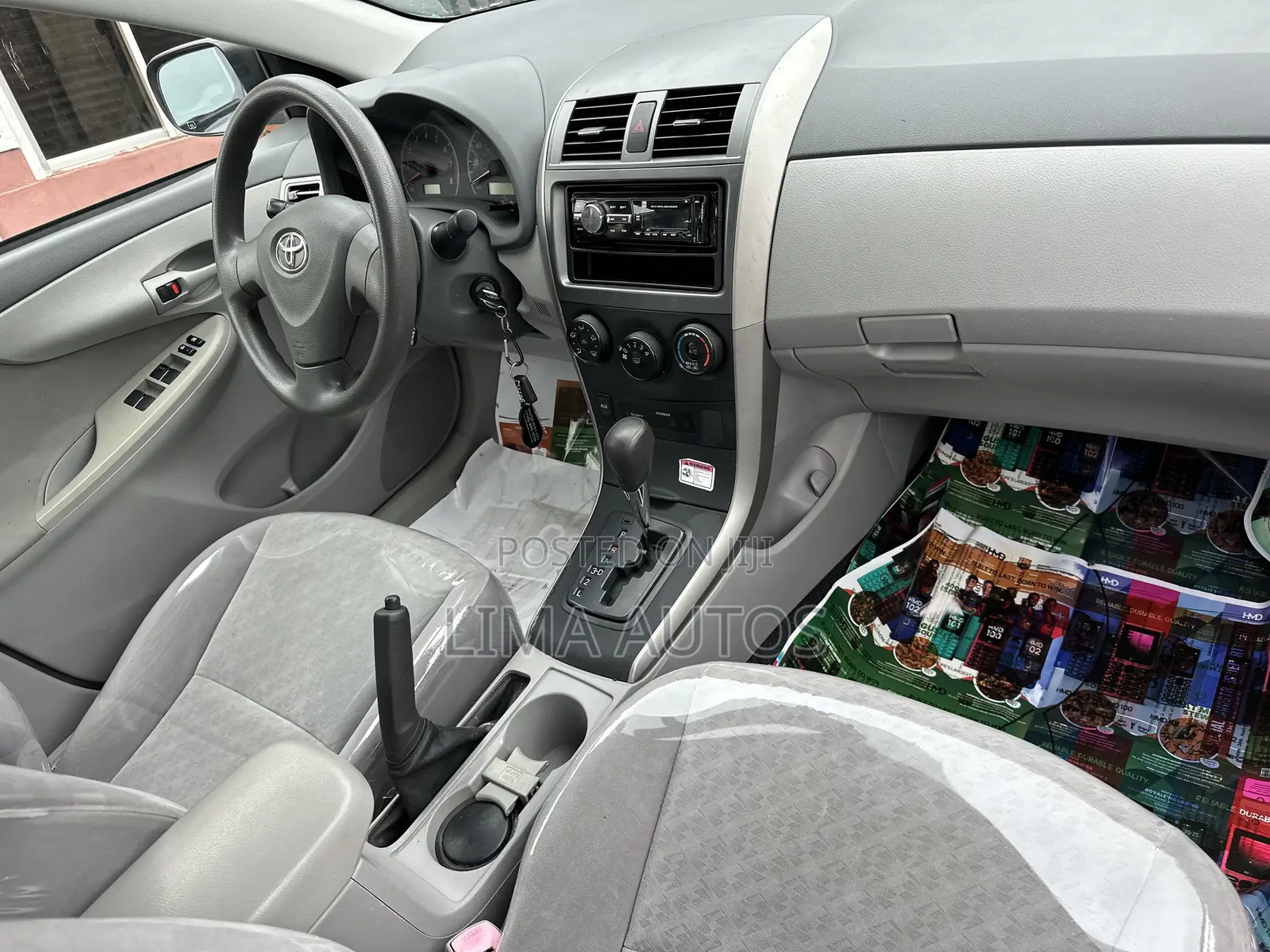 Toyota Corolla 2010 Silver