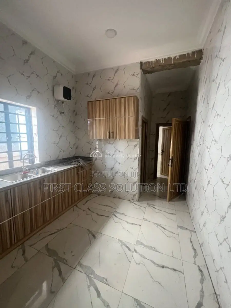 4bdrm Duplex in Enugu State for sale
