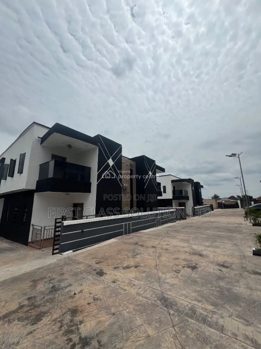 Furnished 4bdrm Duplex in Enugu State for sale