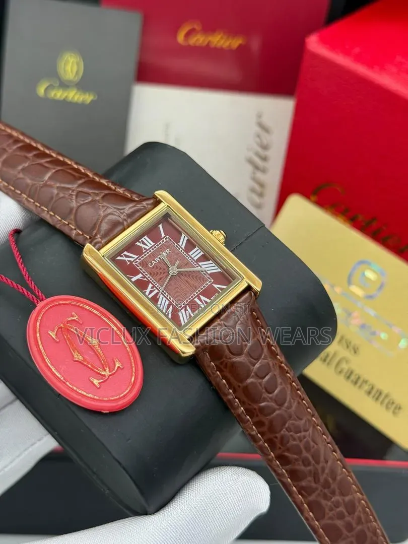 Cartier High Quality Ladies Leather Wrist Watch