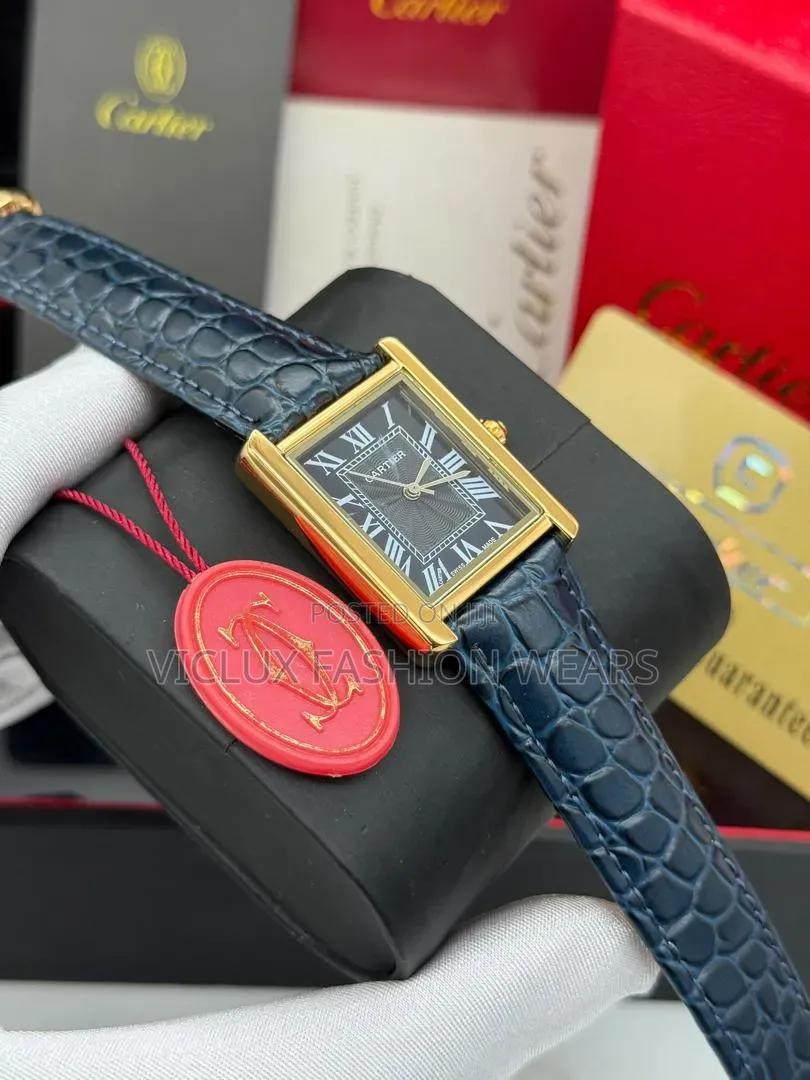 Cartier High Quality Ladies Leather Wrist Watch