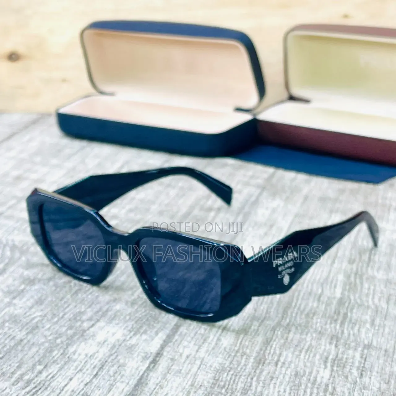 Prada High Quality Unisex Sunglasses