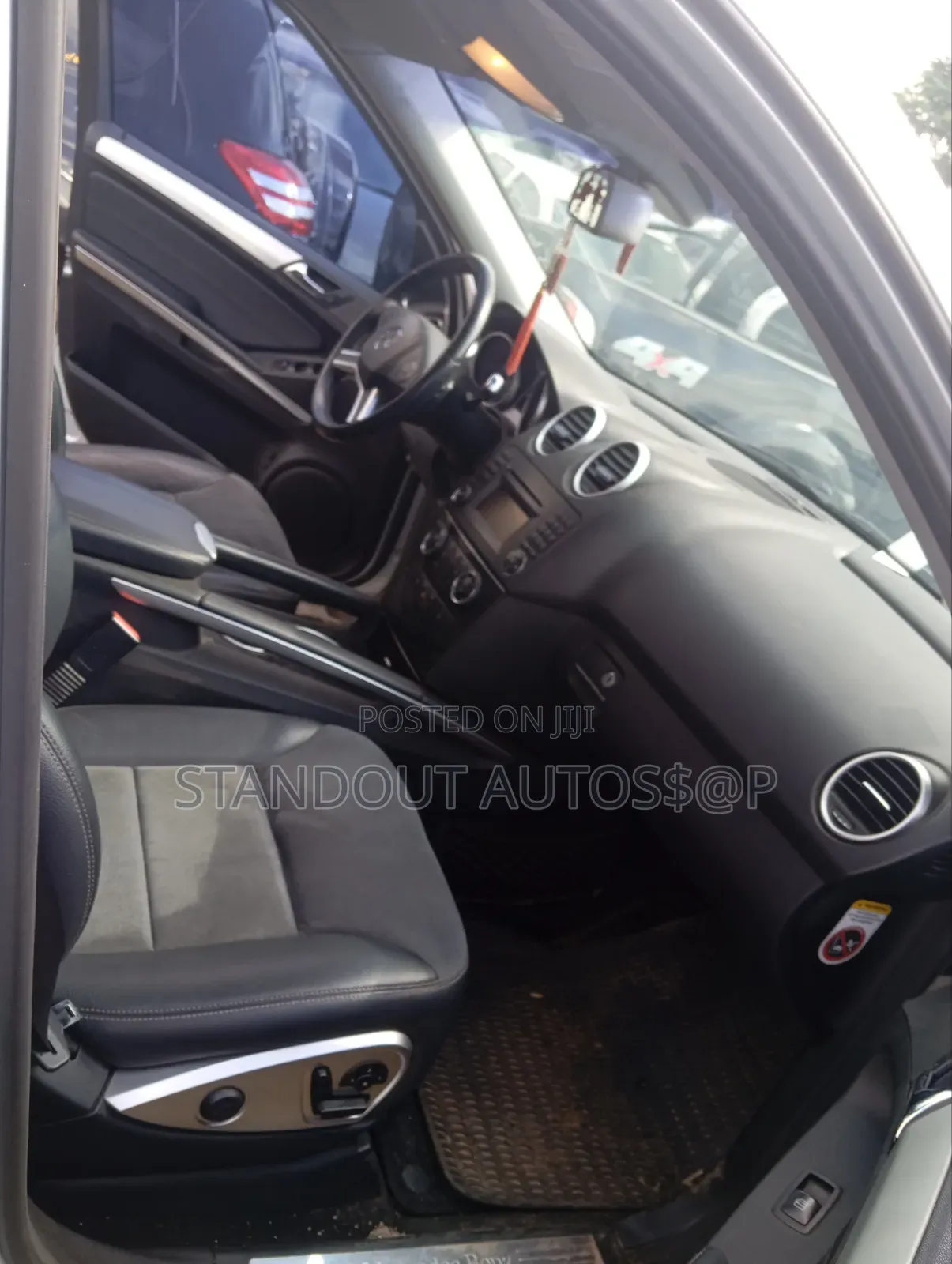 Mercedes-Benz M Class 2010 Silver