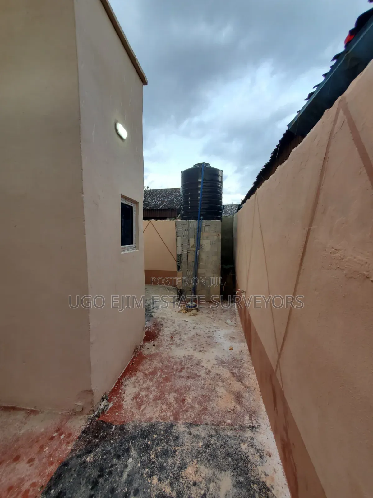 2bdrm Bungalow in Port-Harcourt for sale